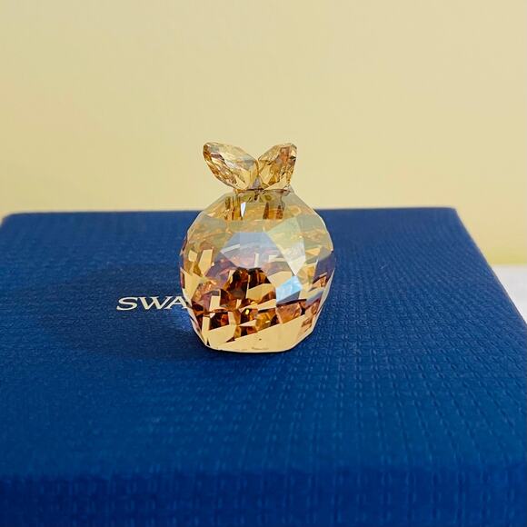 Swarovski Crystal Hare Golden Shadow Rabbit Bunny Figurine 1089876 - Picture 4 of 15